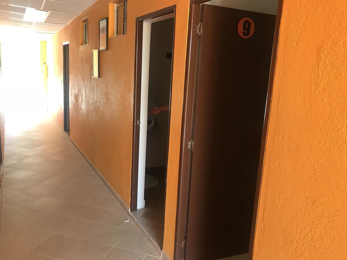 Hostal El Hangar Rionegro Exteriör bild